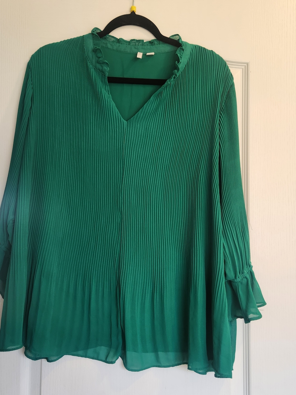 Cato Emerald Green Pleated V-Neck Blouse XL Euc
